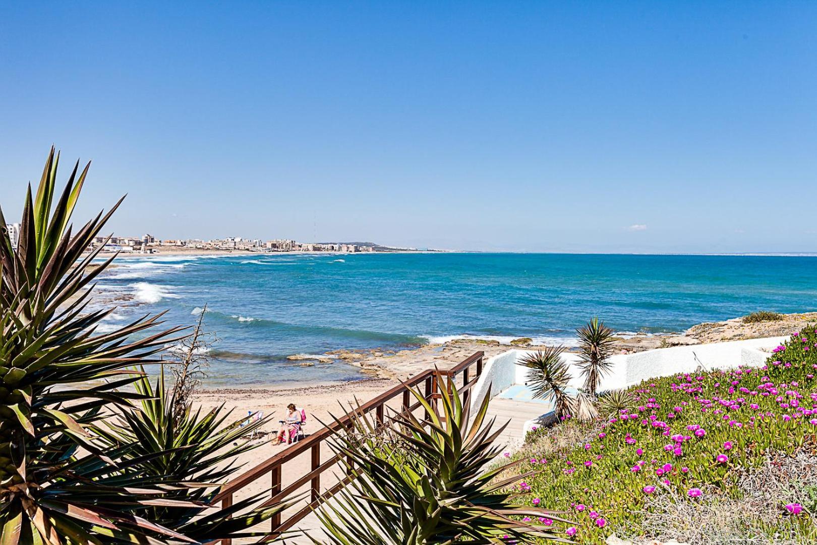 Miramar Magic Sea & Sunrise View Appartement Torrevieja Buitenkant foto